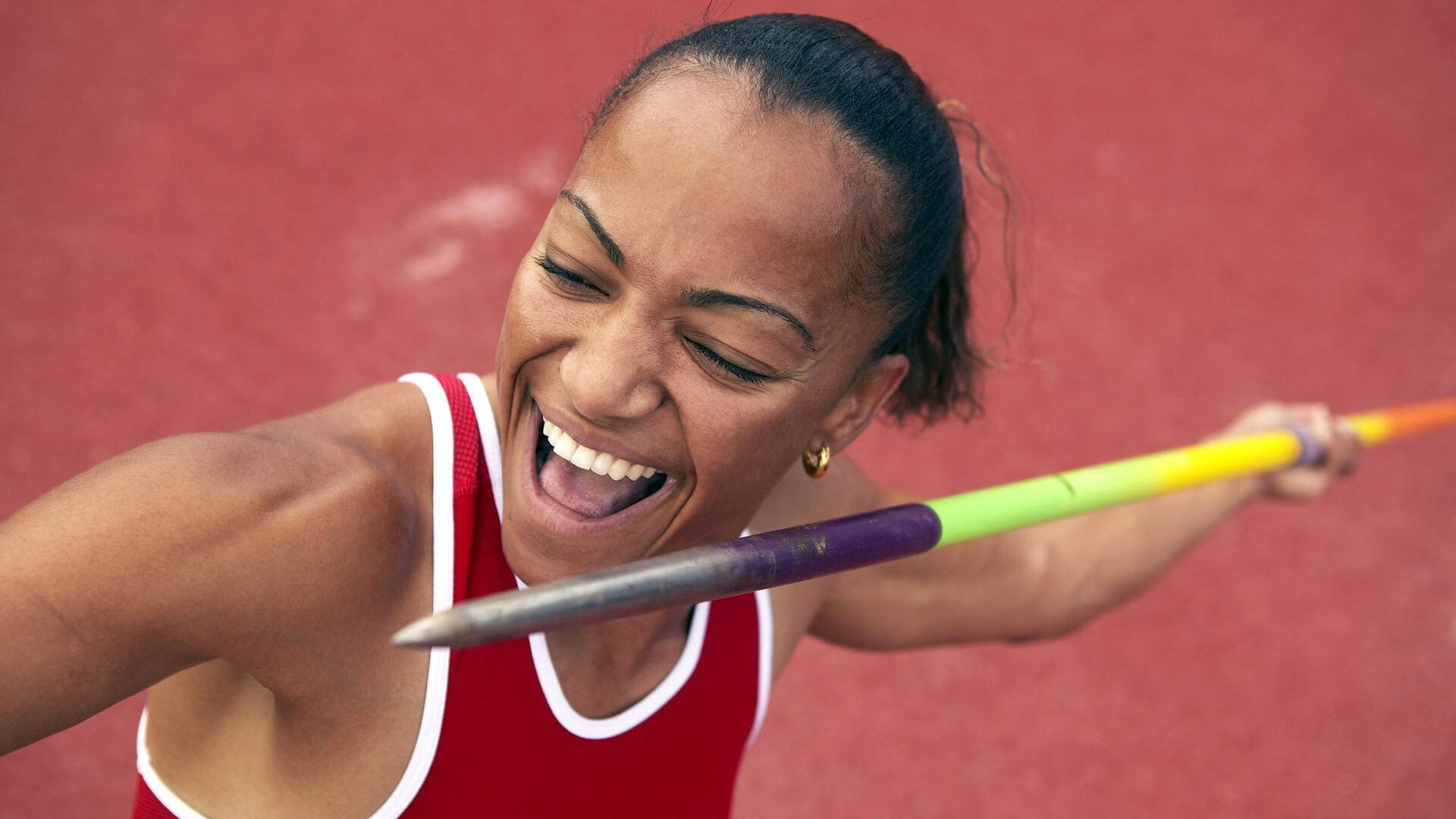 球队在赛后复盘中找出细节并持续改进，赛后复盘总结