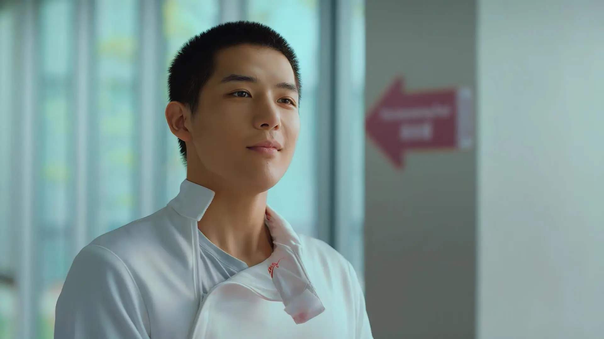 xk体育-凯莉·麦基翁为未来赛事蓄力，凯莉·麦吉利斯现照